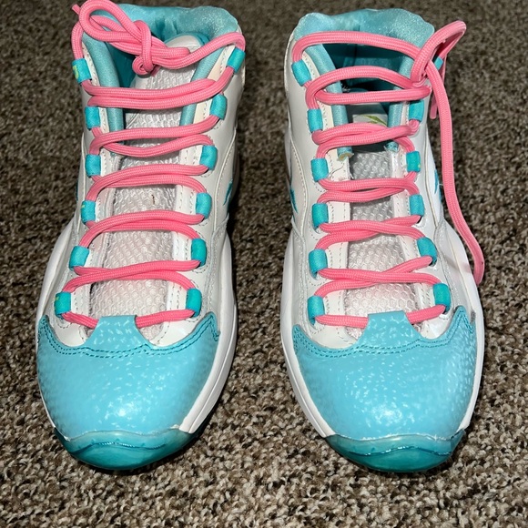 Iverson reeboks - Picture 2 of 4